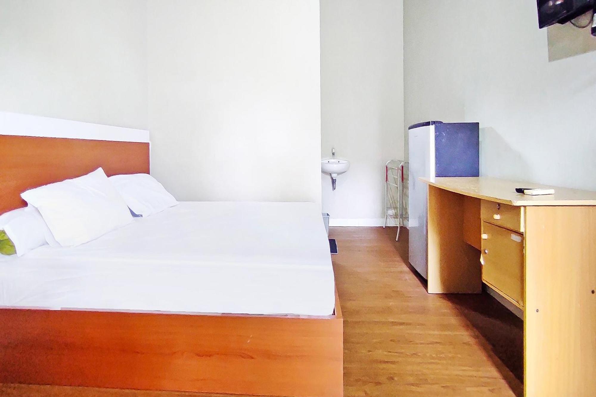 Collection O 91046 Hotel Remaja Indah Masamba Extérieur photo